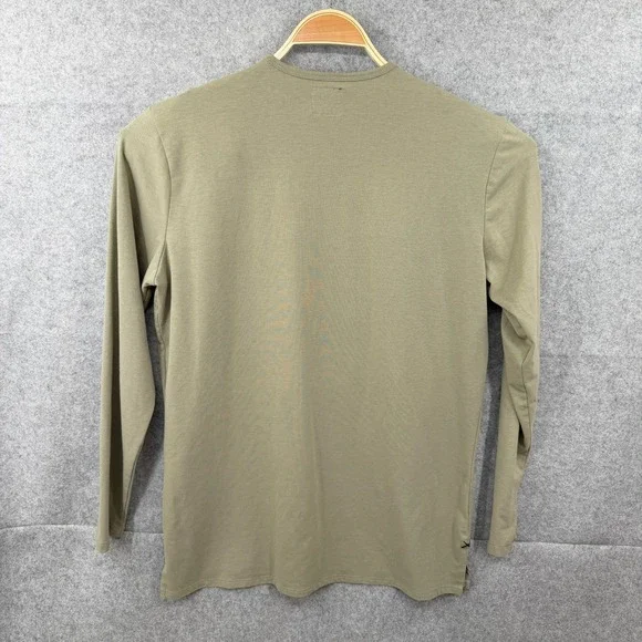 CUTS Clothing Men's Henley Shirt X-Large Green Split-Hem Performance Casual - Picture 3 of 10
